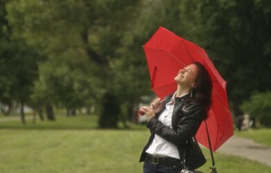 How To Romanticize Your Life This Monsoon